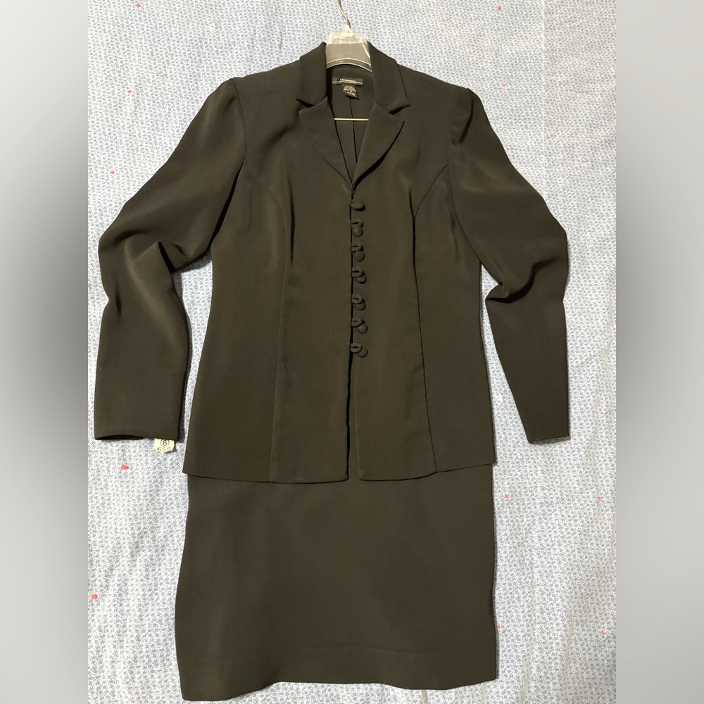 Suit jacket and skirt